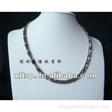 XLT-TT22 HOT Shinning Magnetic titanium steel Necklace